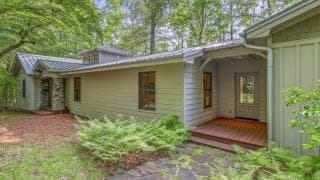 325 Sears Bluff Rd