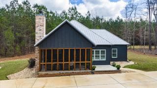 284 Harbor View Blvd